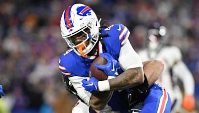 Dynasty Fantasy Football Running Back Rankings: Buy now on James Cook and Zamir White