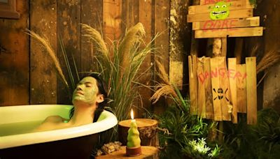 First look inside Scots Shrek themed spa treatment – you can soak in a swamp