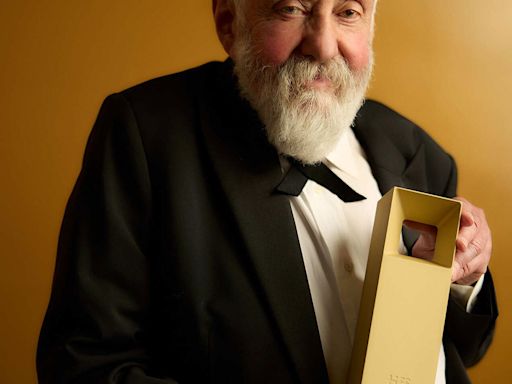 TIFF 2024: Mike Leigh Accepts the Ebert Director Award | Festivals & Awards | Roger Ebert