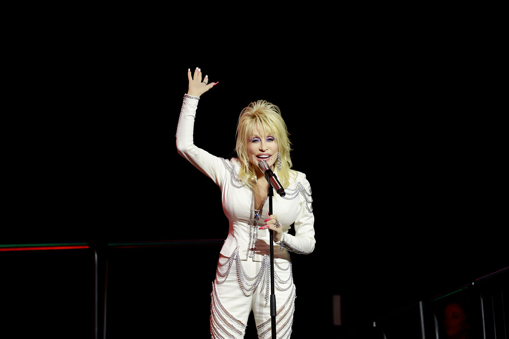 "You’ll laugh, you’ll cry, you’ll clap, you’ll stomp": Dolly Parton is going Broadway, y'all