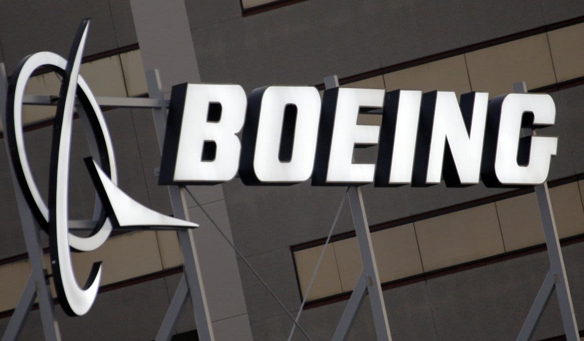 Boeing whistleblower died by suicide, police conclude