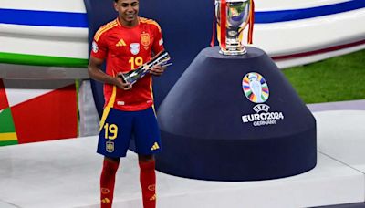 Yamal bateu recorde de Pelé e várias outras marcas com título espanhol da Eurocopa