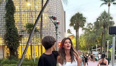 Isabella Fiorentino curte passeio com os filhos em Miami, Flórida