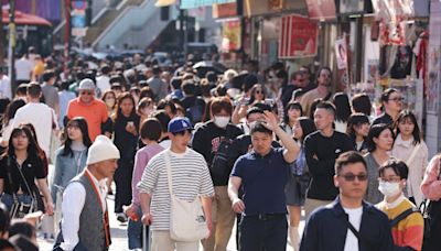 日本人口總數創56年來最大跌幅 外籍人口首次突破300萬大關