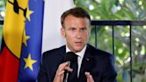 Nouvelle-Calédonie : Macron appelle au "retour du dialogue" et à la "levée de tous les barrages"