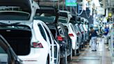 Volkswagen recorta pronósticos para el año por cierre de planta de Audi ante baja demanda por autos eléctricos | Diario Financiero