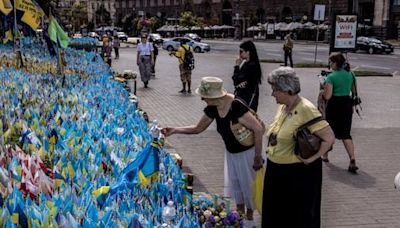 As war gets bleaker, more Ukrainians appear open to a peace deal - The Boston Globe