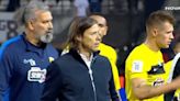 Matías Almeyda y una noche de furia: agarró a un dirigente del cuello tras la derrota de su equipo