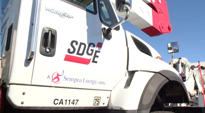 Thousands of SDG&E customers left without power