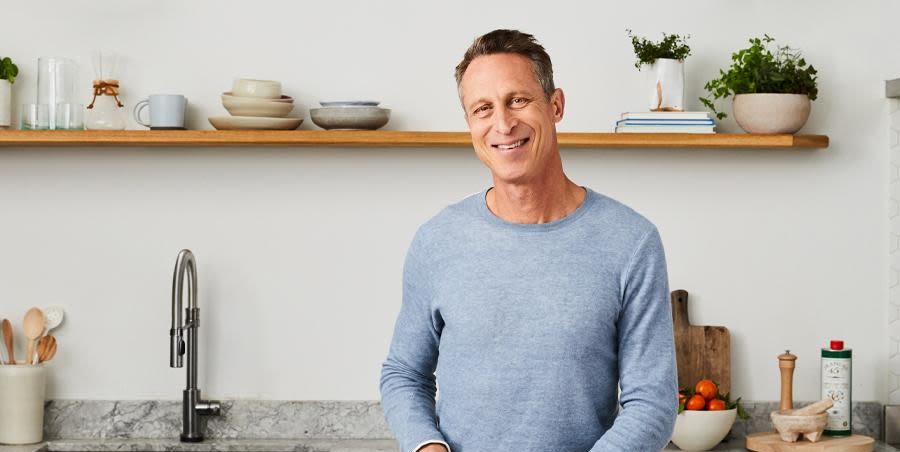 Dr. Mark Hyman Is Hosting a Virtual Event Tonight You Won't Want to Miss