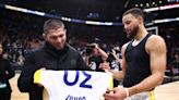 Steph Curry meets UFC legend Khabib Nurmagomedov after win vs. Raptors