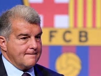 Encrucijada de Joan Laporta por Lewandowski y Vitor Roque, decisión muy importante para la 24/25