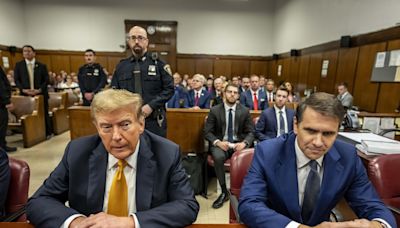 Trump decide no testificar en su juicio penal por falsificar documentos