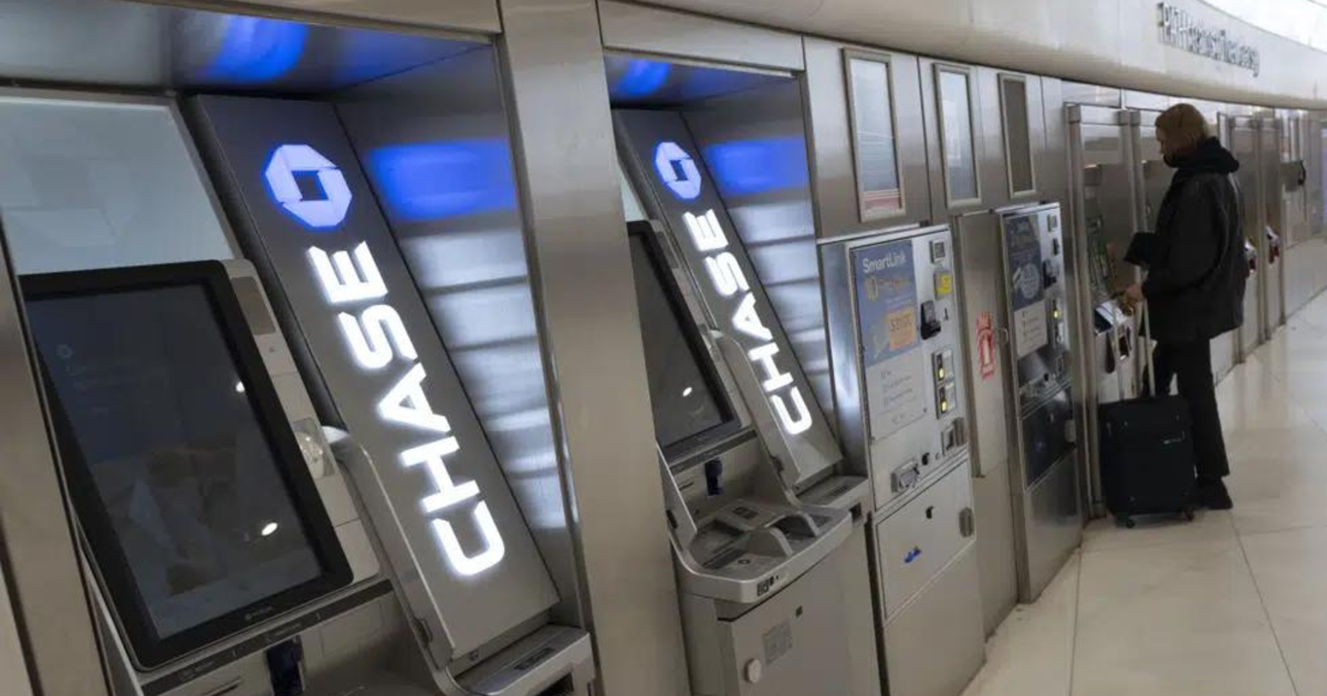 Chase Bank could soon end "free" checking