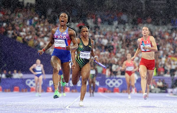 Sha'Carri Richardson, Gabby Thomas steer U.S. women to gold medal in 4x100 relay