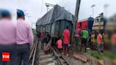 Odisha: Goods train derails at Bhubaneswar Railway Station | India News - Times of India