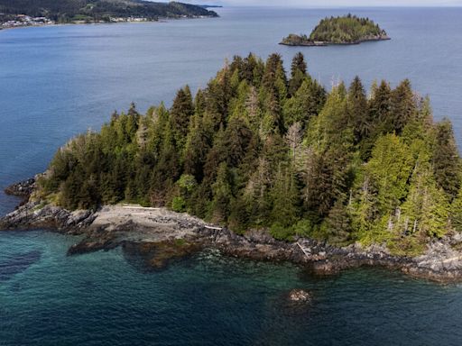 On Small Islands Off Canada’s Coast, a Big Shift in Power
