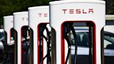 Se filtran fotos de la estación Tesla Supercharger V4 de Países Bajos