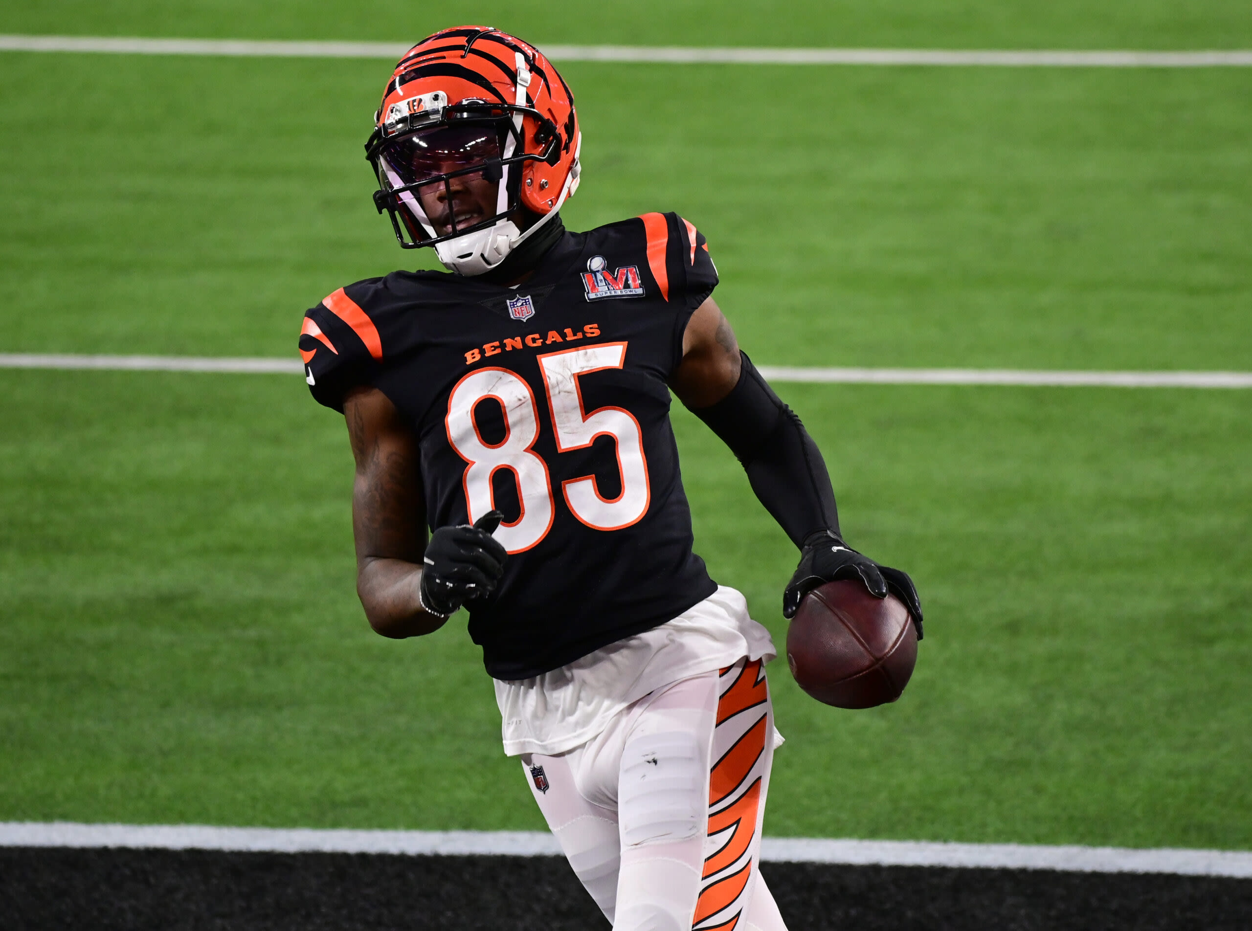 Joe Burrow on Tee Higgins contract situation with the Bengals
