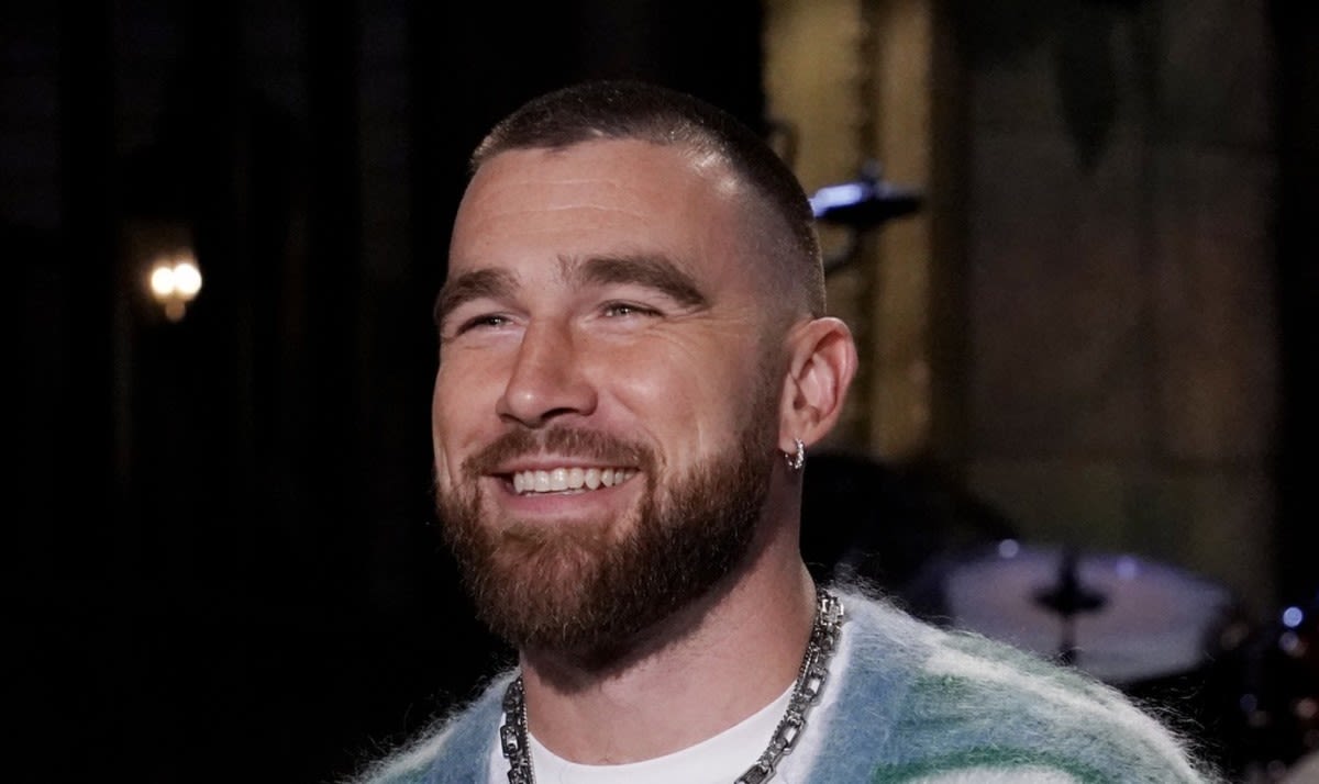 Fans Can't Get Over Travis Kelce's Sweet Gesture for 5-Year-Old Cancer Patient: 'Didn't Know I Could Love Him More'