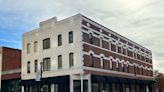 If walls could talk: Downtown Alexandria's oldest known commercial structure gets historical plaque