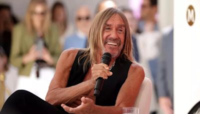 Iggy Pop swaps wild punk days for baths with rubber ducks and beach trips