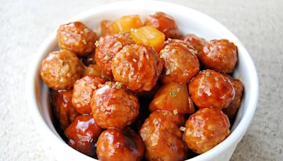 25 Crock Pot Meatball Recipes That Work for Parties & Dinner