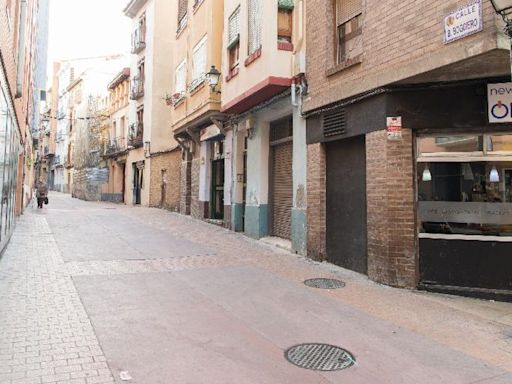 Detienen a un hombre por matar a una mujer en plena calle en Zaragoza