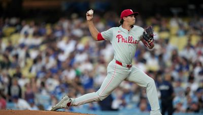 Kyle Schwarber hits 3 homers, drives in 7 runs as Phillies rally past Dodgers, 9-4