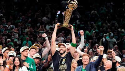 NBA》塞爾提克「雙J」聯手轟52分 綠衫軍高捧史上最多第18座冠軍金盃