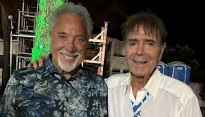 Sir Cliff Richard jets to Portugal to support pal Tom Jones