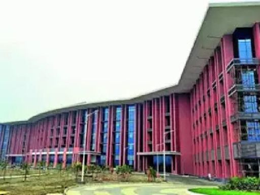 IT bellwether Infosys starts operations from its campus at Rajarhat, New Town in Calcutta