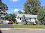 461 Steinway Rd, Saddle Brook NJ 07663