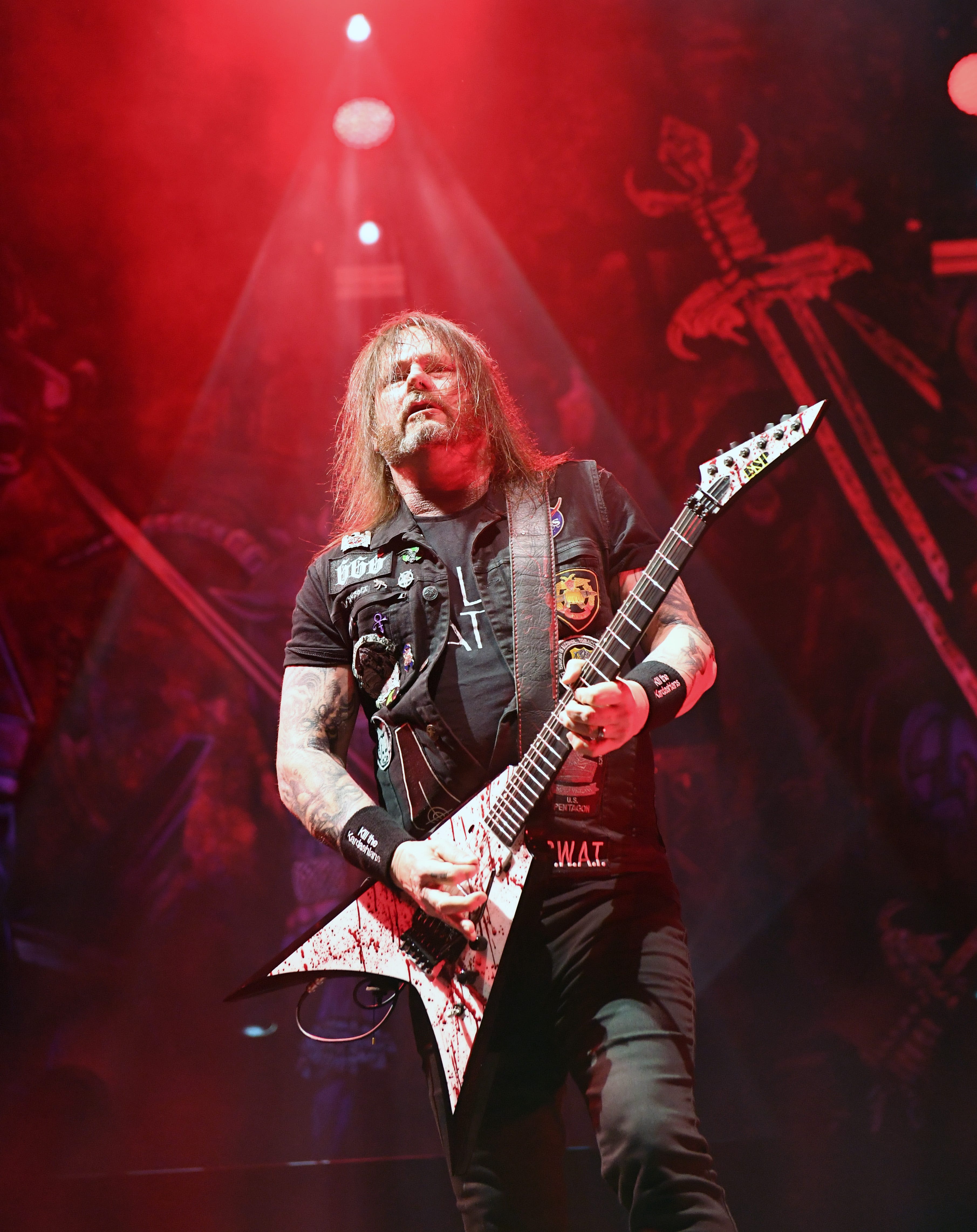 Metal guitarist Gary Holt of Exodus, Slayer defends Taylor Swift: 'Why all the hate?'