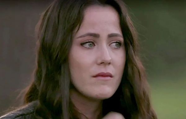 Teen Mom: Fans Furious As MTV Brings Back Jenelle Evans — “Thirty Something Loser”