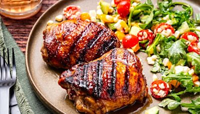 Make grilled chicken with a vinaigrette marinade your new summer go-to