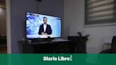 La televisión iraní emite rezos por el presidente iraní, mientras continúa su búsqueda