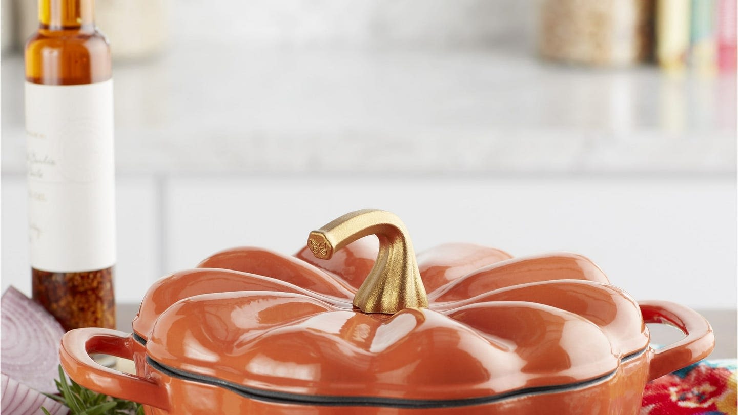 Oh My Gourd! Ree's Bestselling Pumpkin Dutch Oven Is Back in Stock