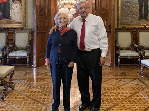 AMLO: Elena Poniatowska, Taibo y moneros se salvaron de la “cooptadera” de Salinas de Gortari