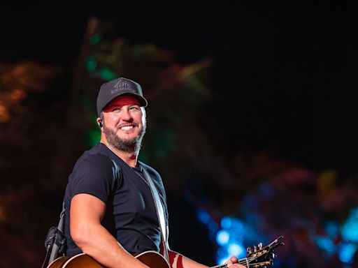 Luke Bryan Describes Latest Career Milestone as a "Pinch Me Moment"