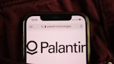 Palantir (PLTR) earnings preview and stock price forecast | Invezz