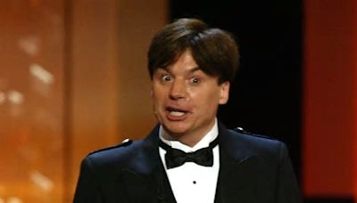 Shrek and Austin Powers star Mike Myers looks very different as he appears on red carpet