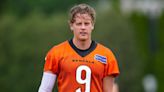 Bengals defend Burrow 'from himself' with day off