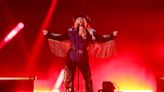 Miranda Lambert Performs New Single ‘Wranglers’ at ACM Awards