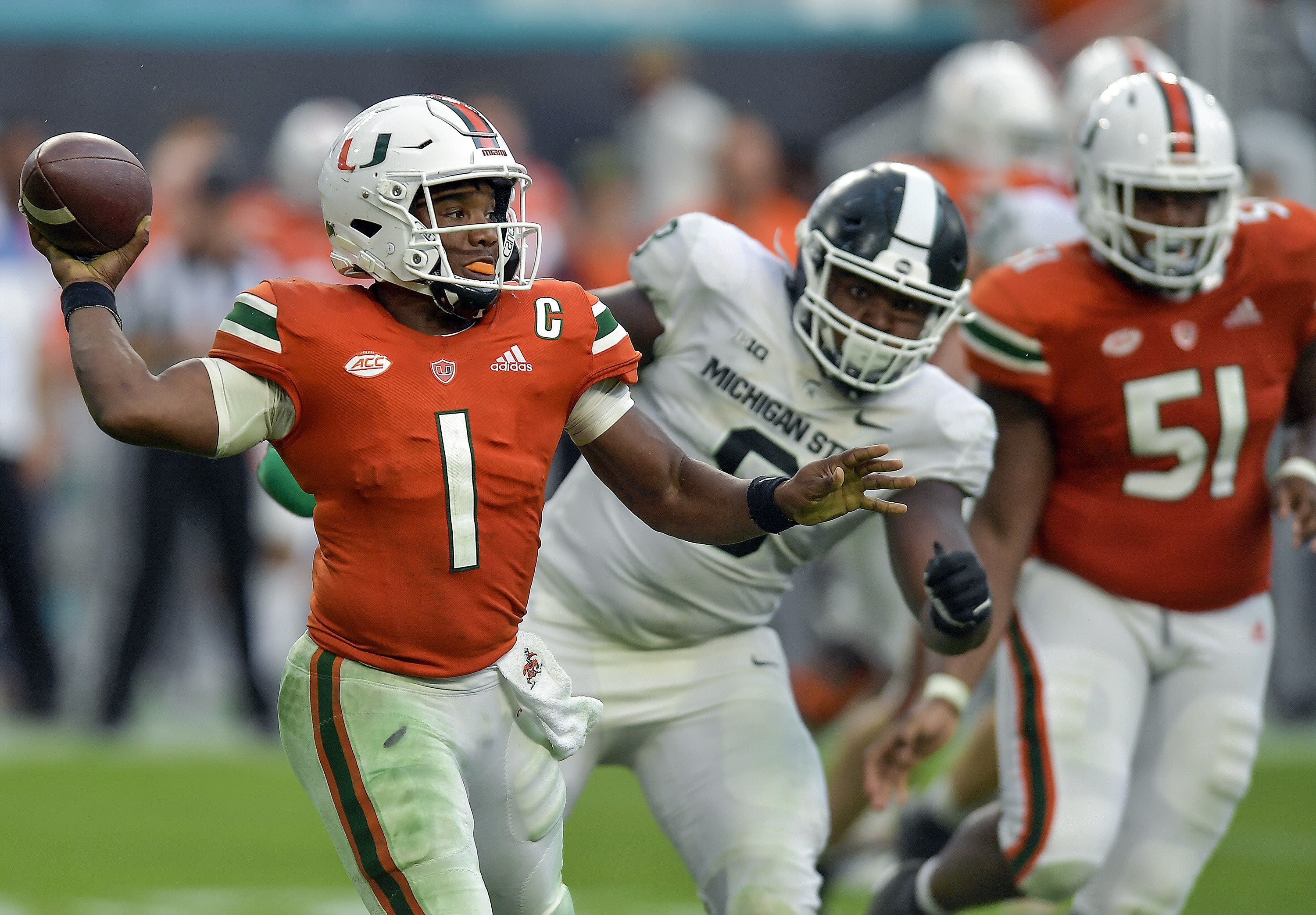 Hurricanes land defensive line transfer Simeon Barrow