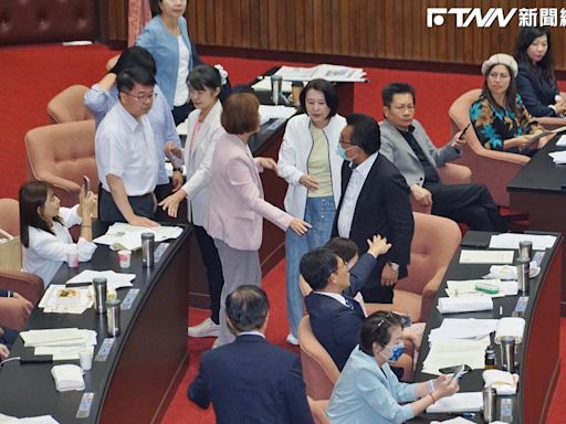 民進黨提案再遭藍白聯手封殺 吳秉叡、沈伯洋怒斥民眾黨「給個理由啊！」