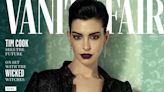 Anne Hathaway derrocha sensualidad en portada de Vanity Fair