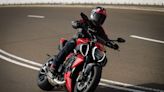 Ducati Diavel V4 Tries to Split Lanes Between Performance and Comfort