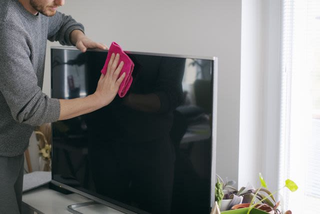 How To Clean A TV Screen