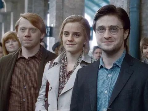 Harry Potter and the Cursed Child Trailer: Is It Real or Fake? Is Daniel Radcliffe Returning?